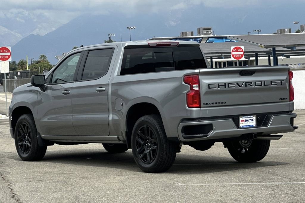 2026 Chevrolet Silverado 1500 RST photo 5