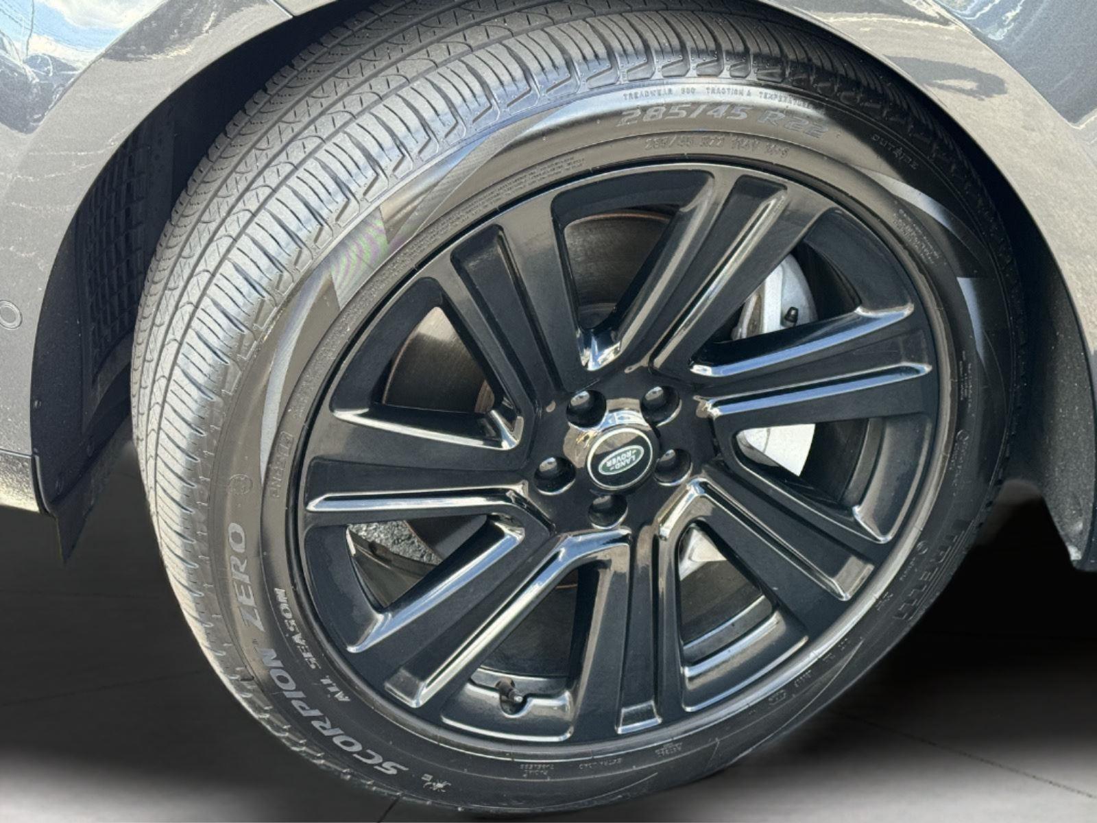 2023 Land Rover Range Rover SE photo 61