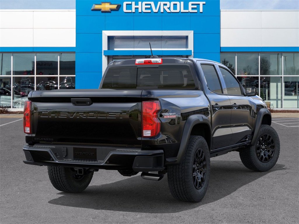 2026 Chevrolet Colorado Trail Boss photo 3