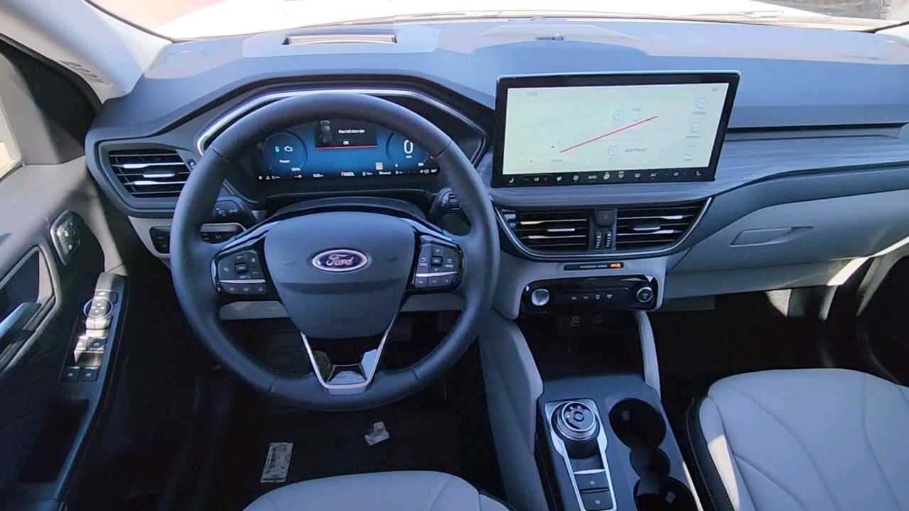 2025 Ford Escape Plug-In Hybrid photo 13