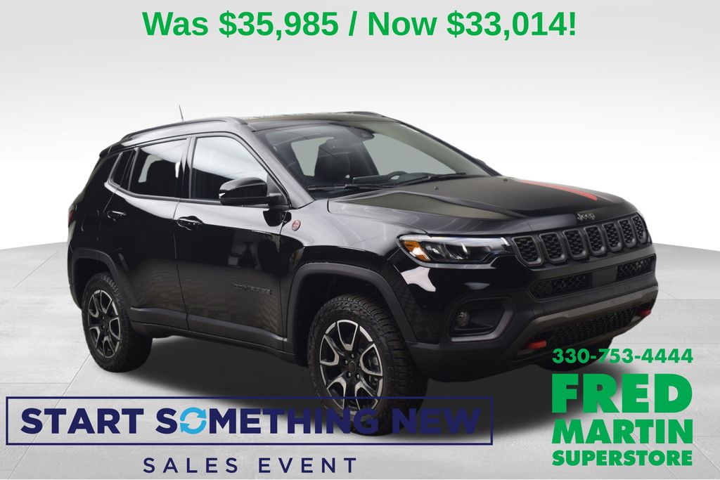 2026 Jeep Compass Trailhawk's photo