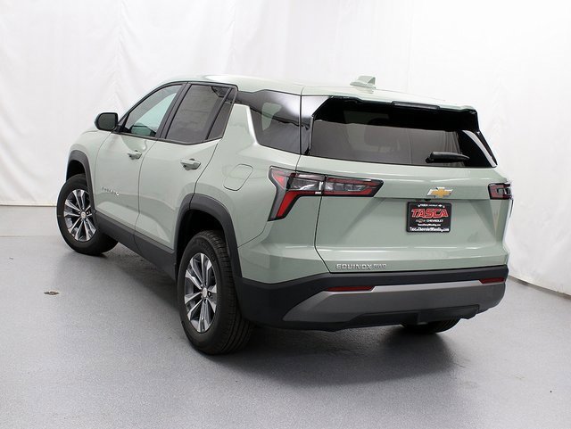 2026 Chevrolet Equinox LT photo 8