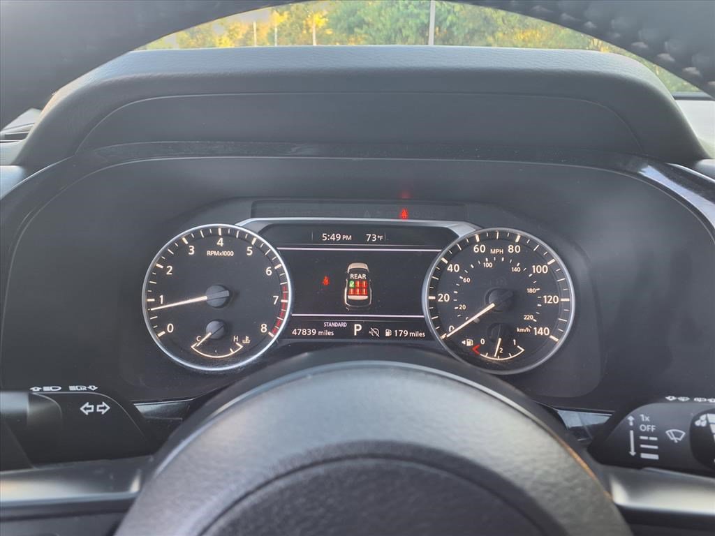 2024 Nissan Pathfinder SV photo 16