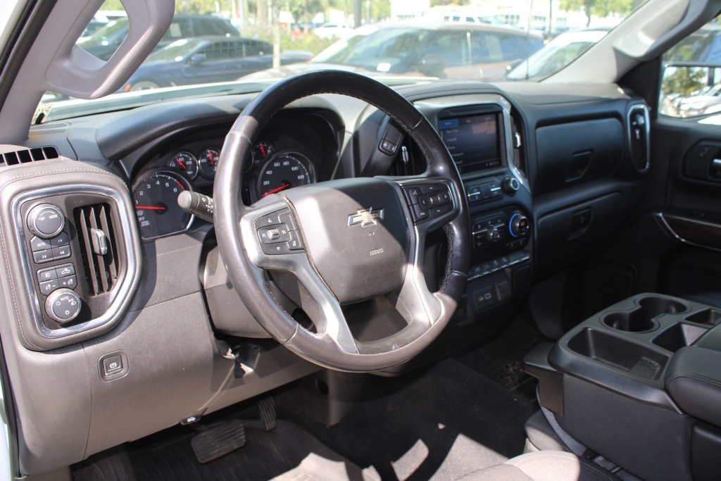 2020 Chevrolet Silverado 1500 RST photo 21