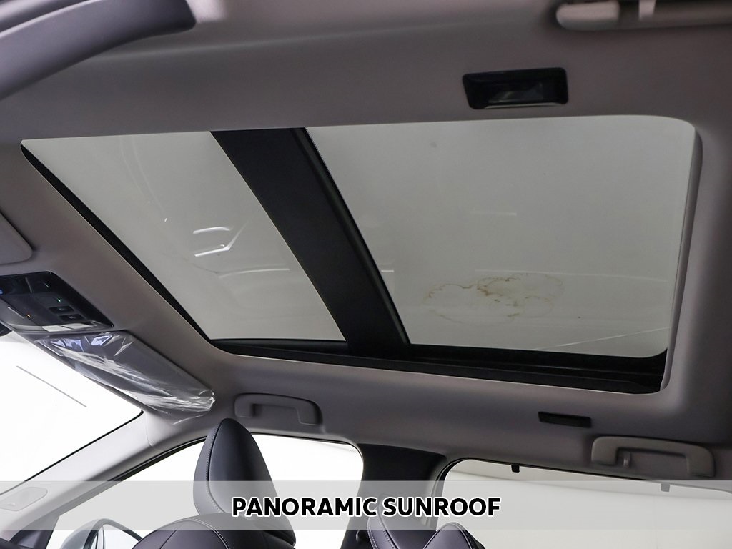 2025 Mitsubishi Outlander SEL photo 4