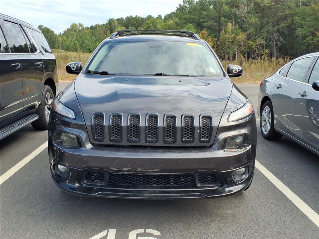 2018 Jeep Cherokee Latitude photo 2