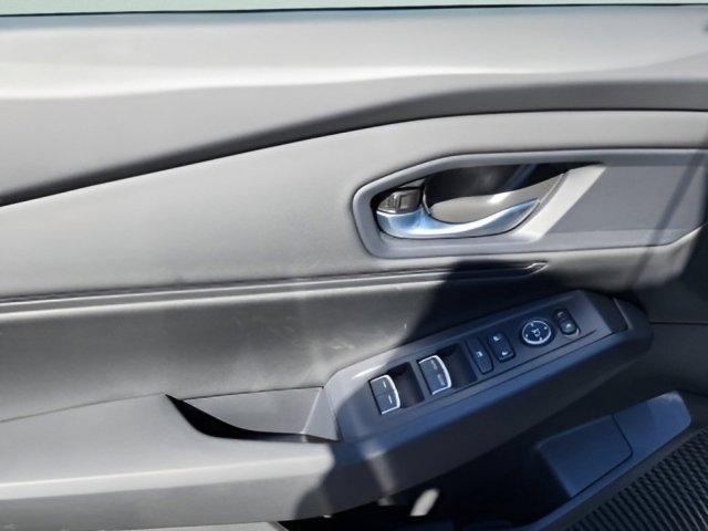 2025 Honda Accord SE photo 18