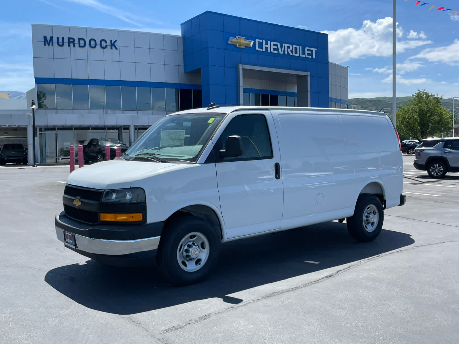 2025 Chevrolet Express Cargo Work Van's photo