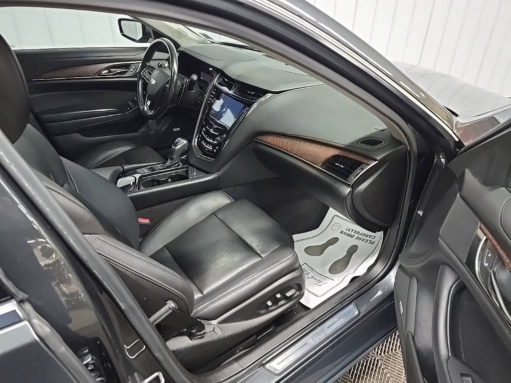 2017 Cadillac CTS Luxury photo 15