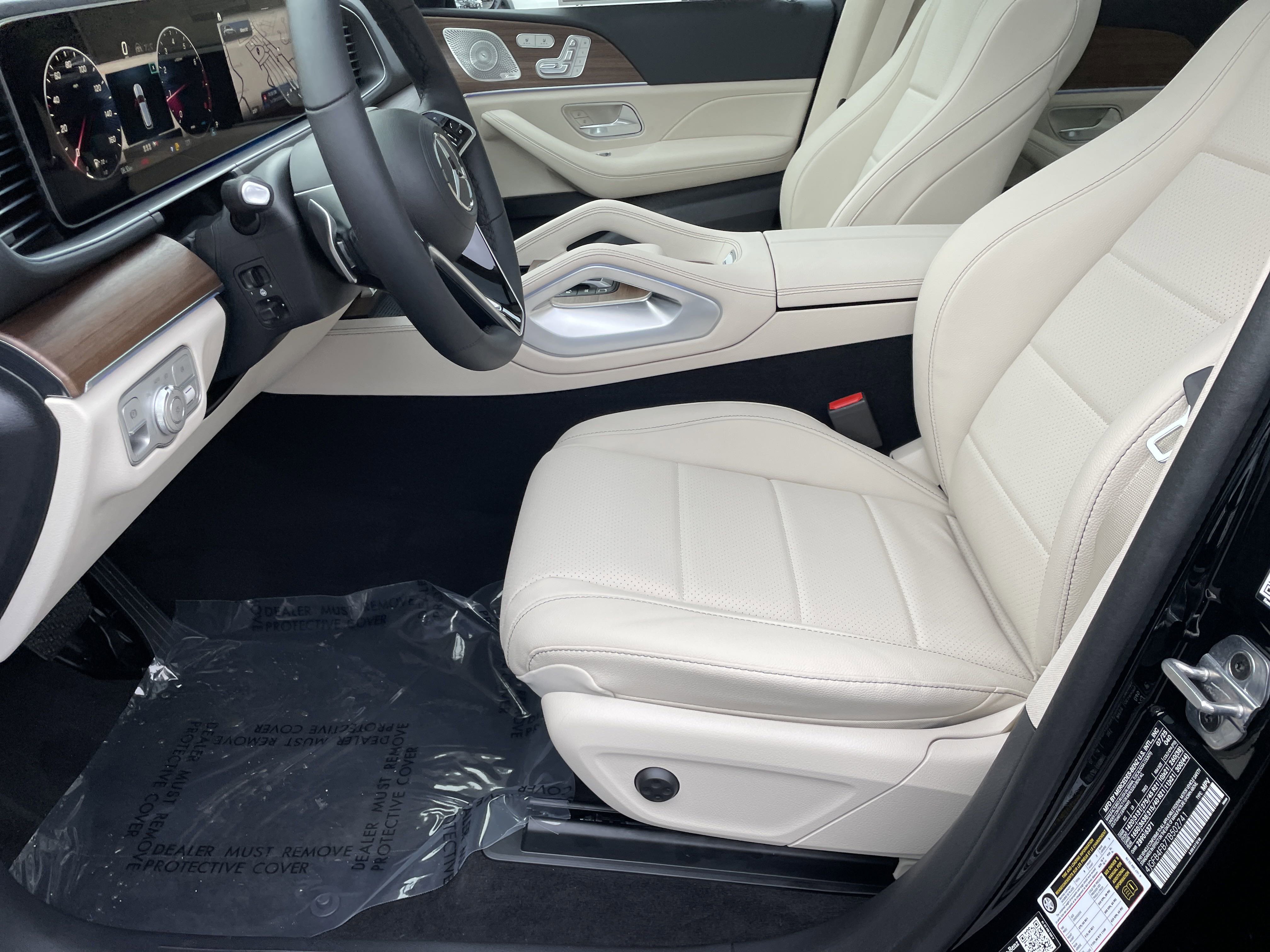 2026 Mercedes Benz GLE 350 4MATIC photo 4
