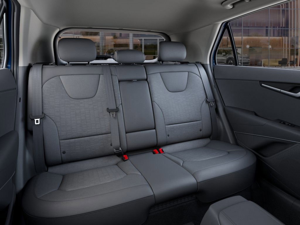 2025 Kia Niro SX Touring photo 15