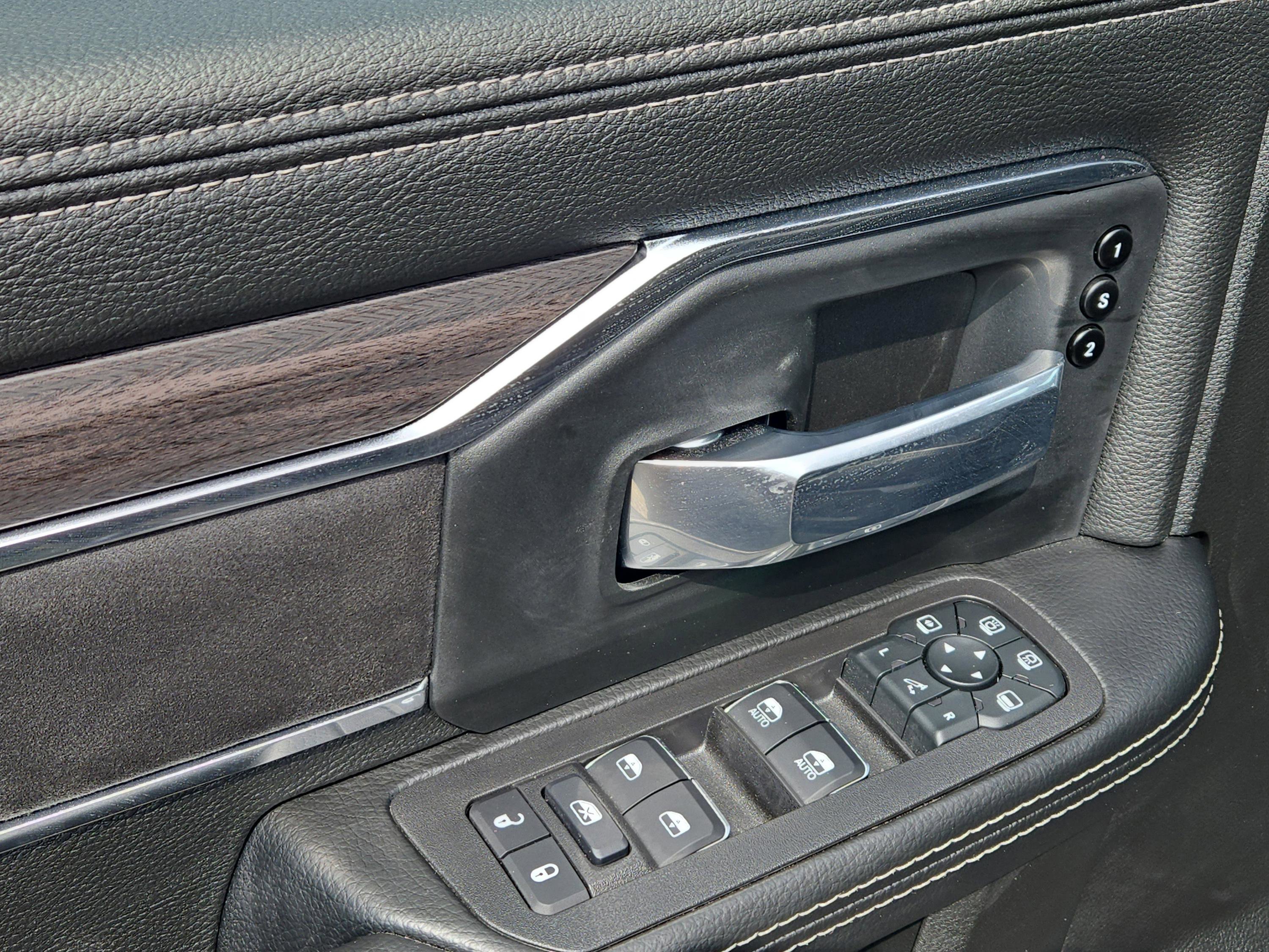 2026 Ram 2500 Laramie photo 12