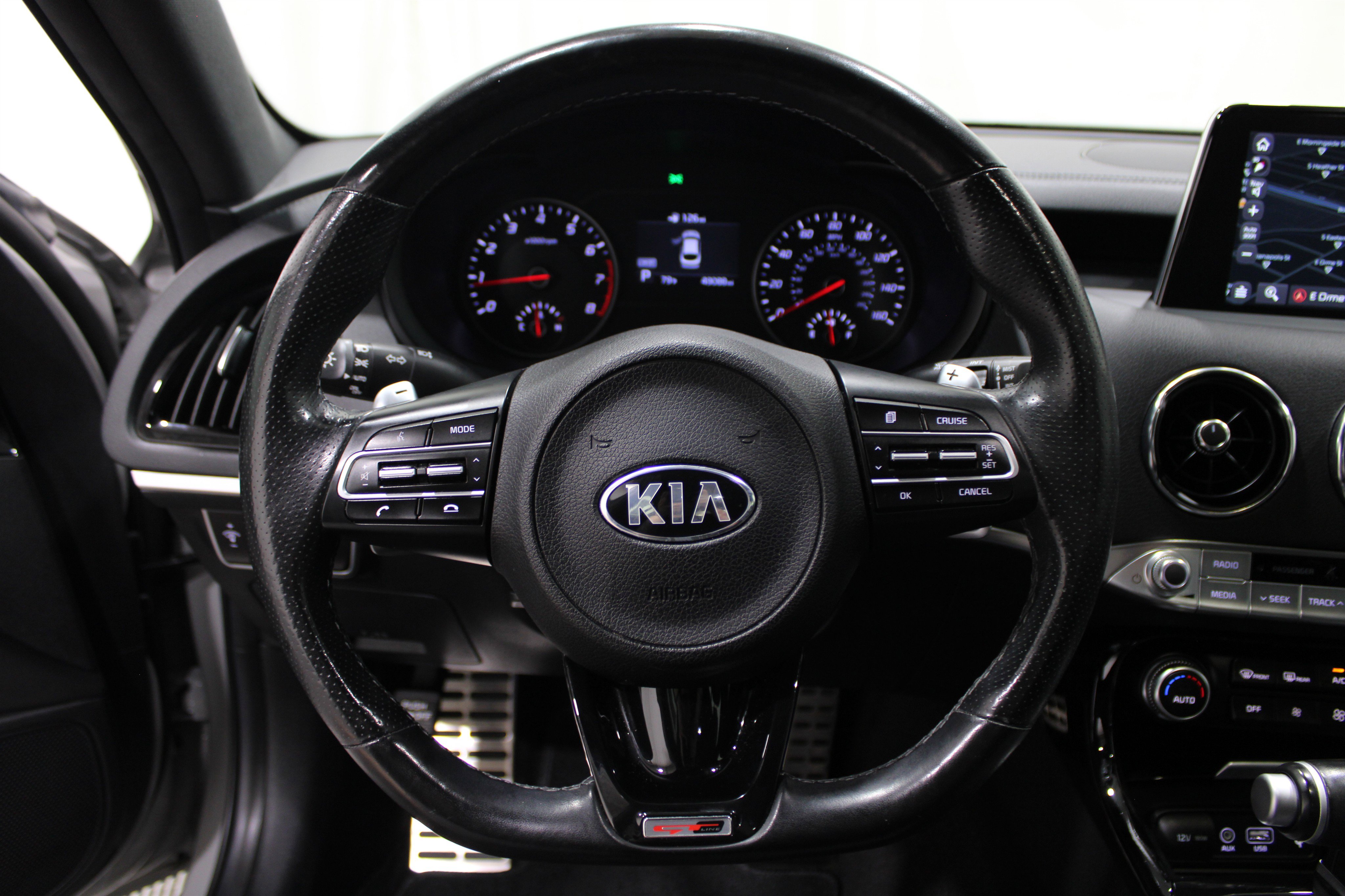 2021 Kia Stinger GT-Line photo 8
