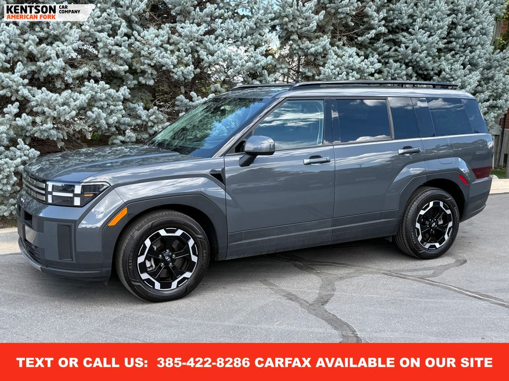 2025 Hyundai Santa Fe SEL's photo