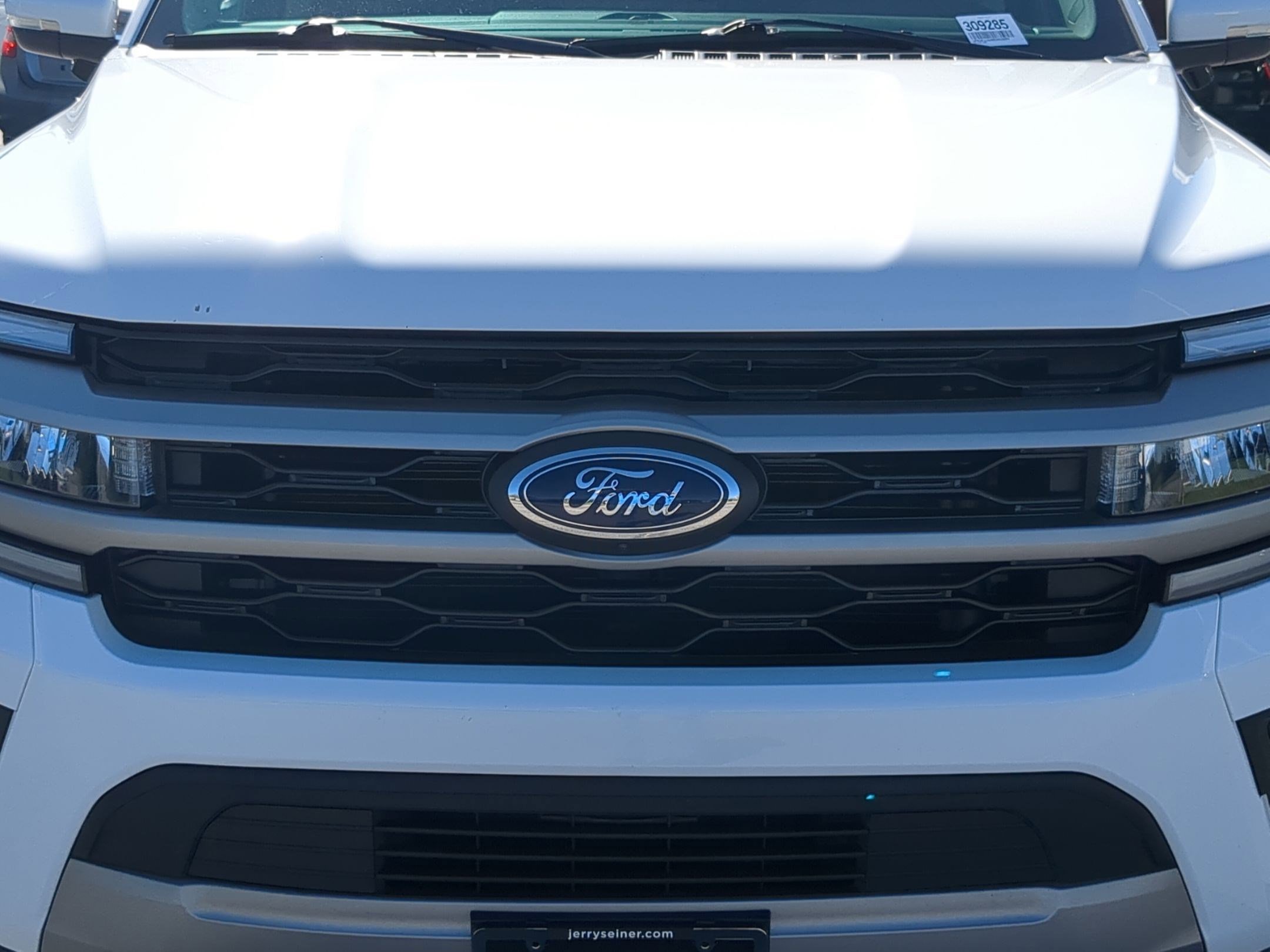 2024 Ford Expedition MAX XLT photo 9