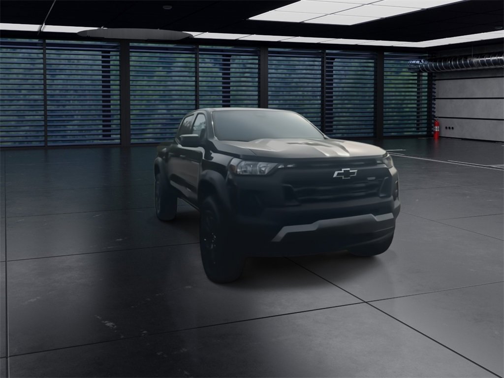 2026 Chevrolet Colorado Trail Boss photo 2