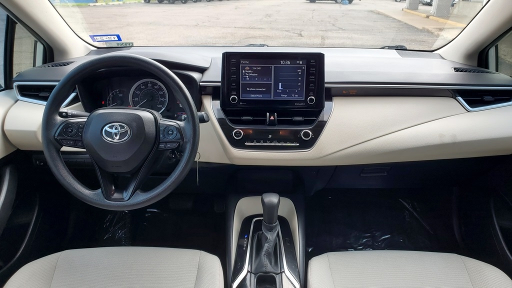 2022 Toyota Corolla LE photo 32