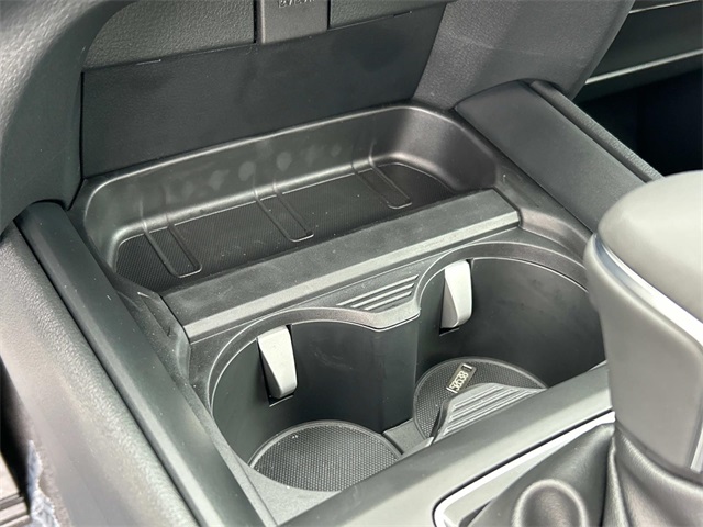 2025 Mazda CX-50 Preferred photo 26