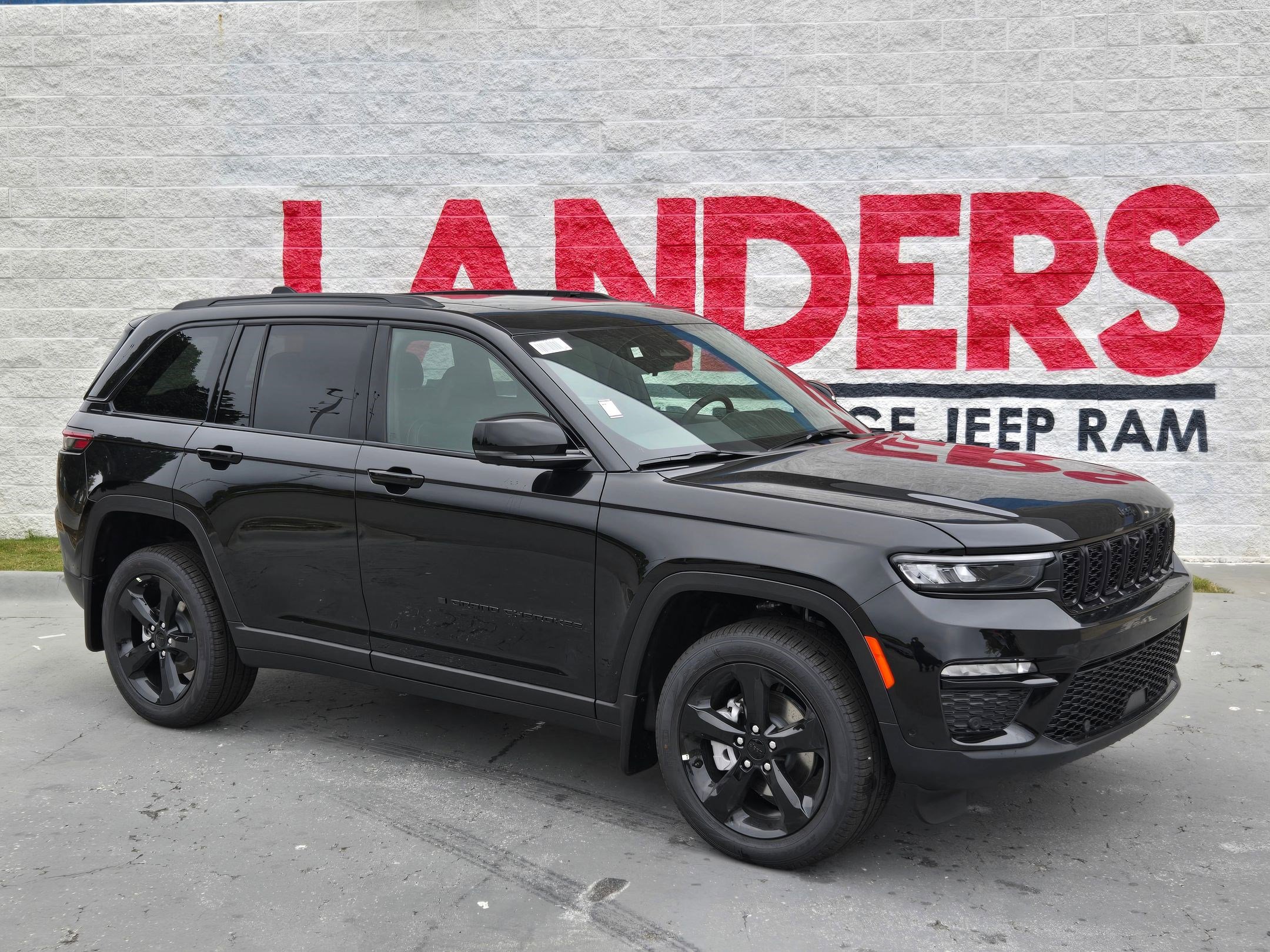 2025 Jeep Grand Cherokee Limited's photo