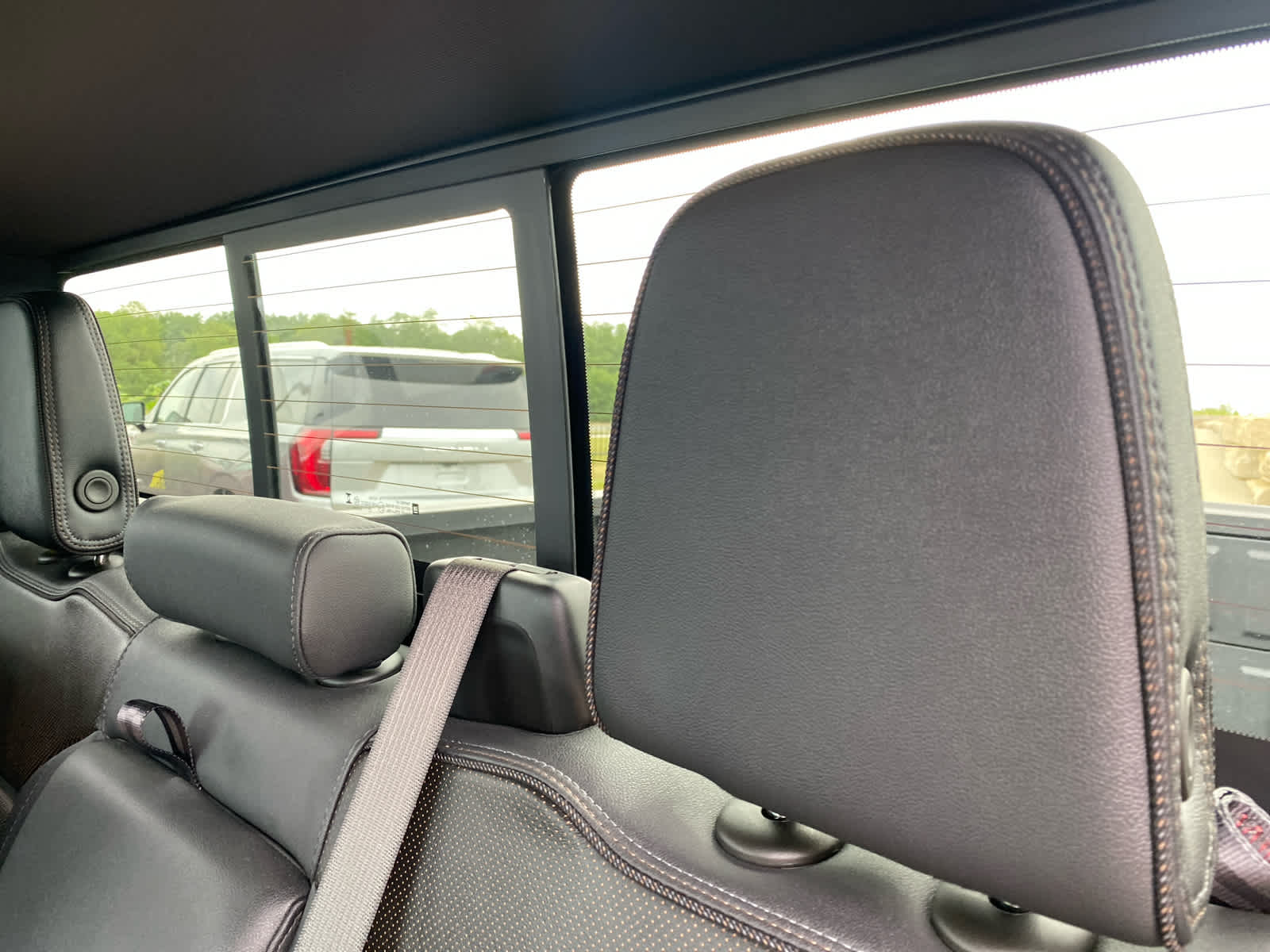 2025 Chevrolet Silverado 1500 High Country photo 23