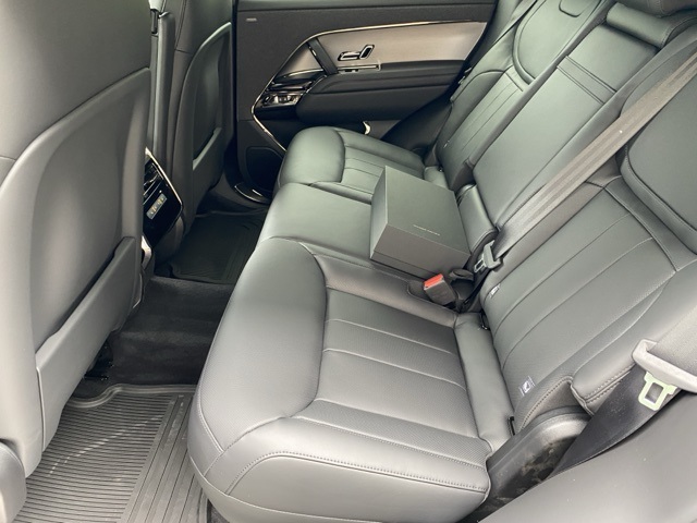 2025 Land Rover Range Rover Sport SE photo 19