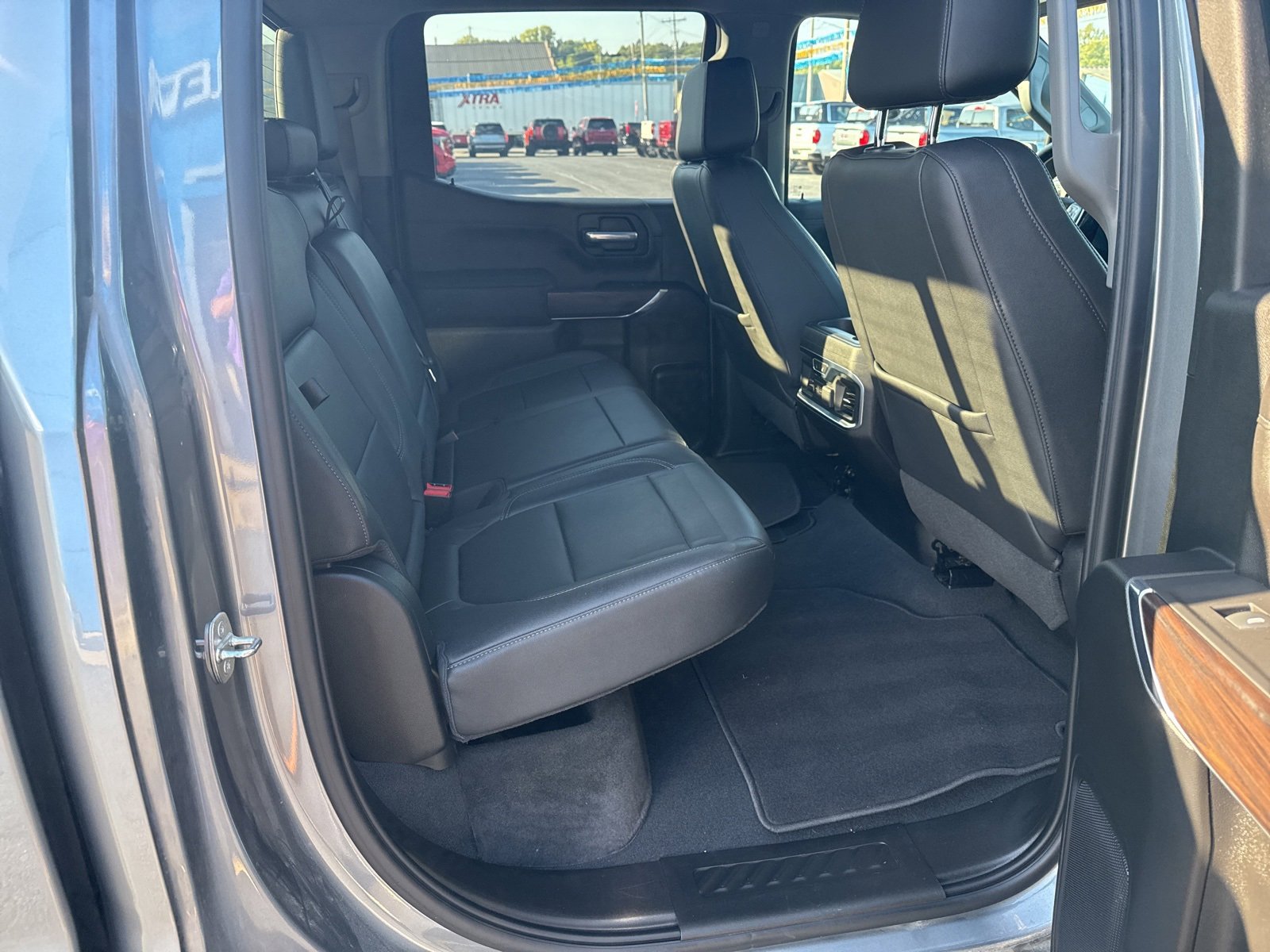 2021 Gmc Sierra 1500 SLT photo 23