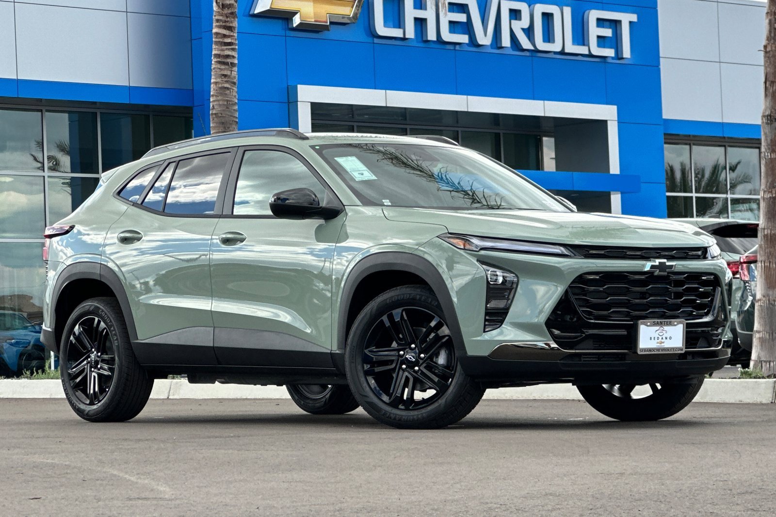 2026 Chevrolet Trax ACTIV photo 2