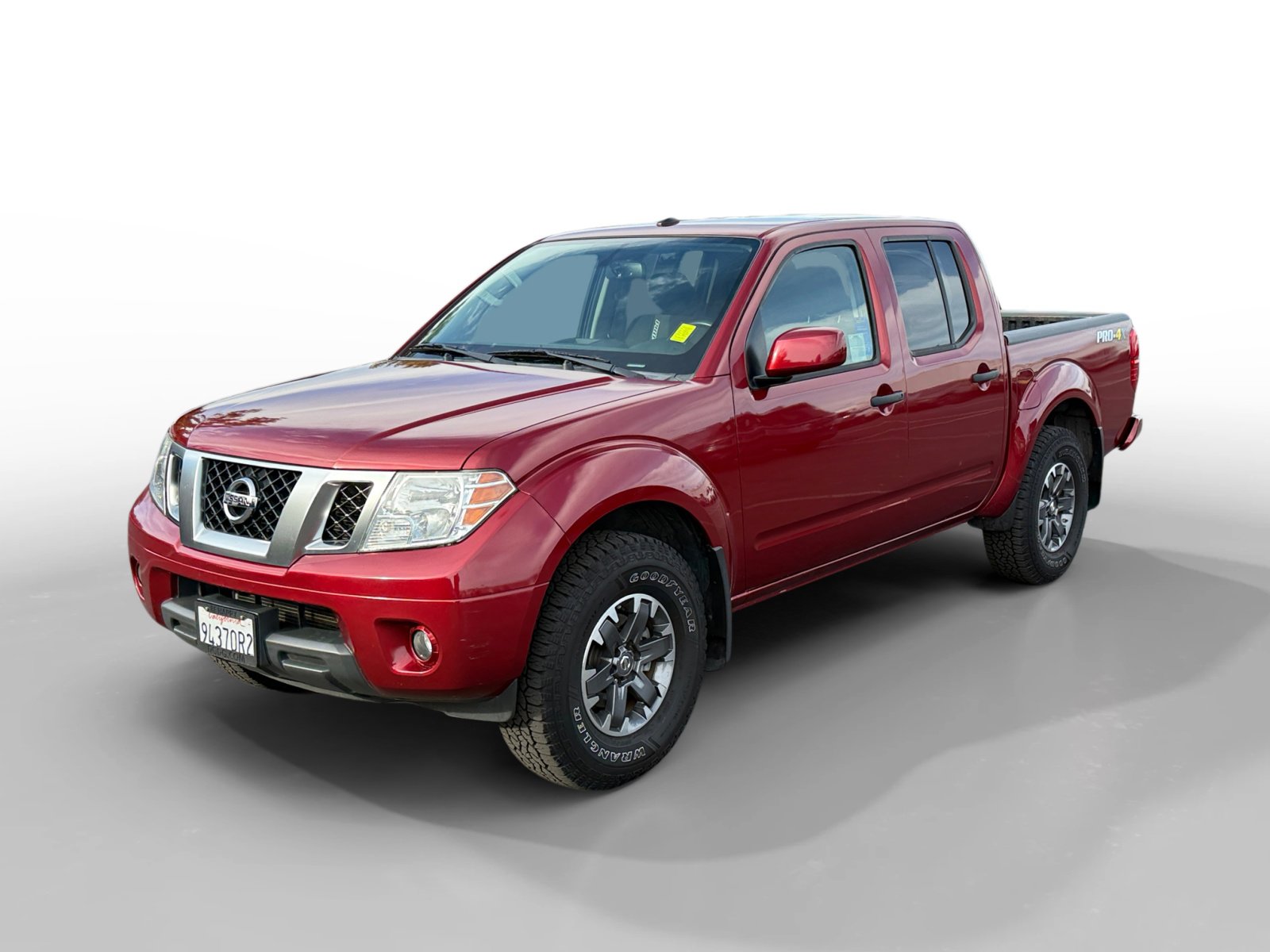 2019 Nissan Frontier PRO-4X's photo