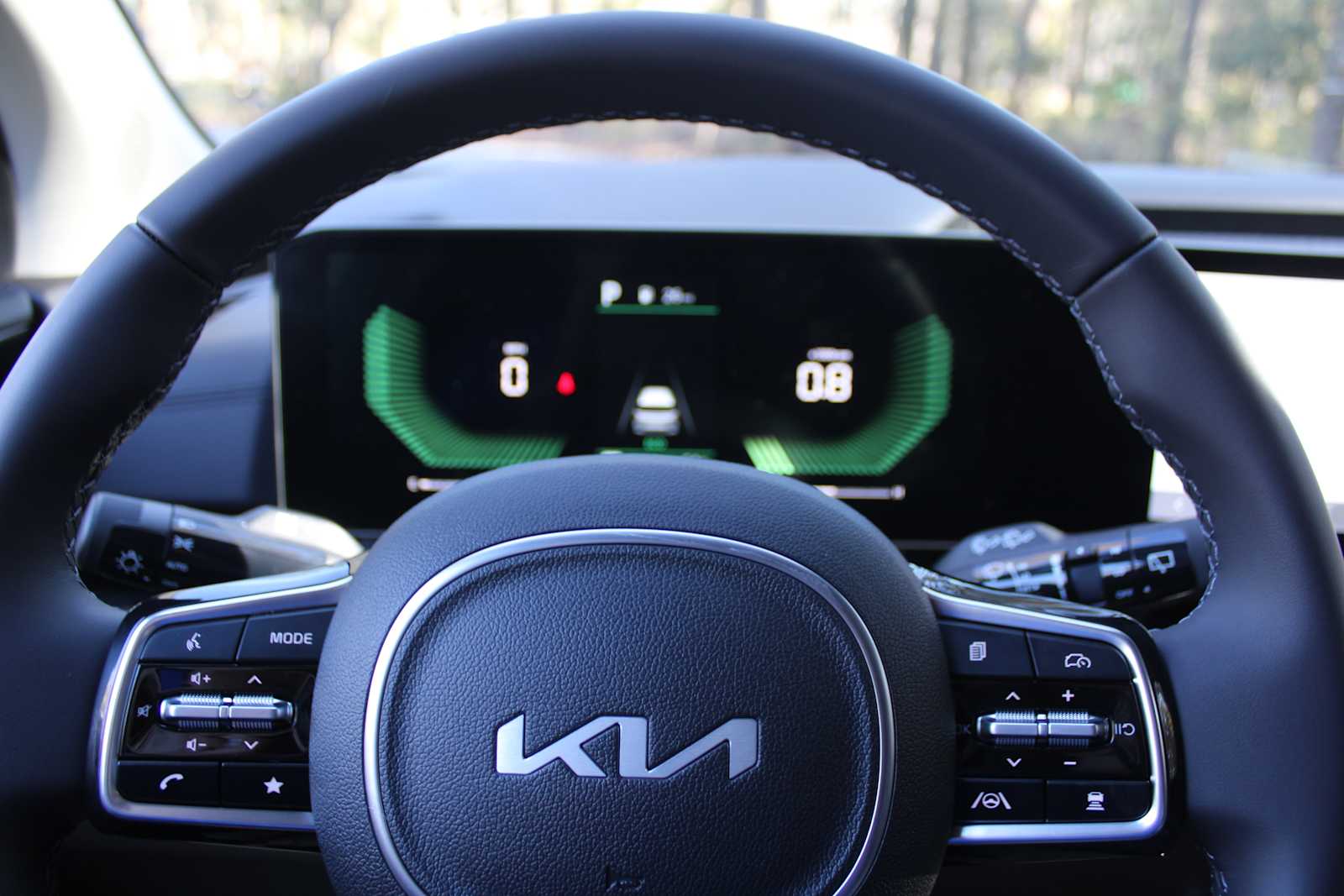 2026 Kia Carnival LXS photo 28