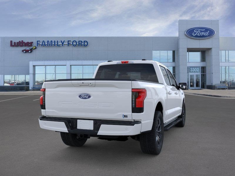 2025 Ford F-150 Lightning photo 8