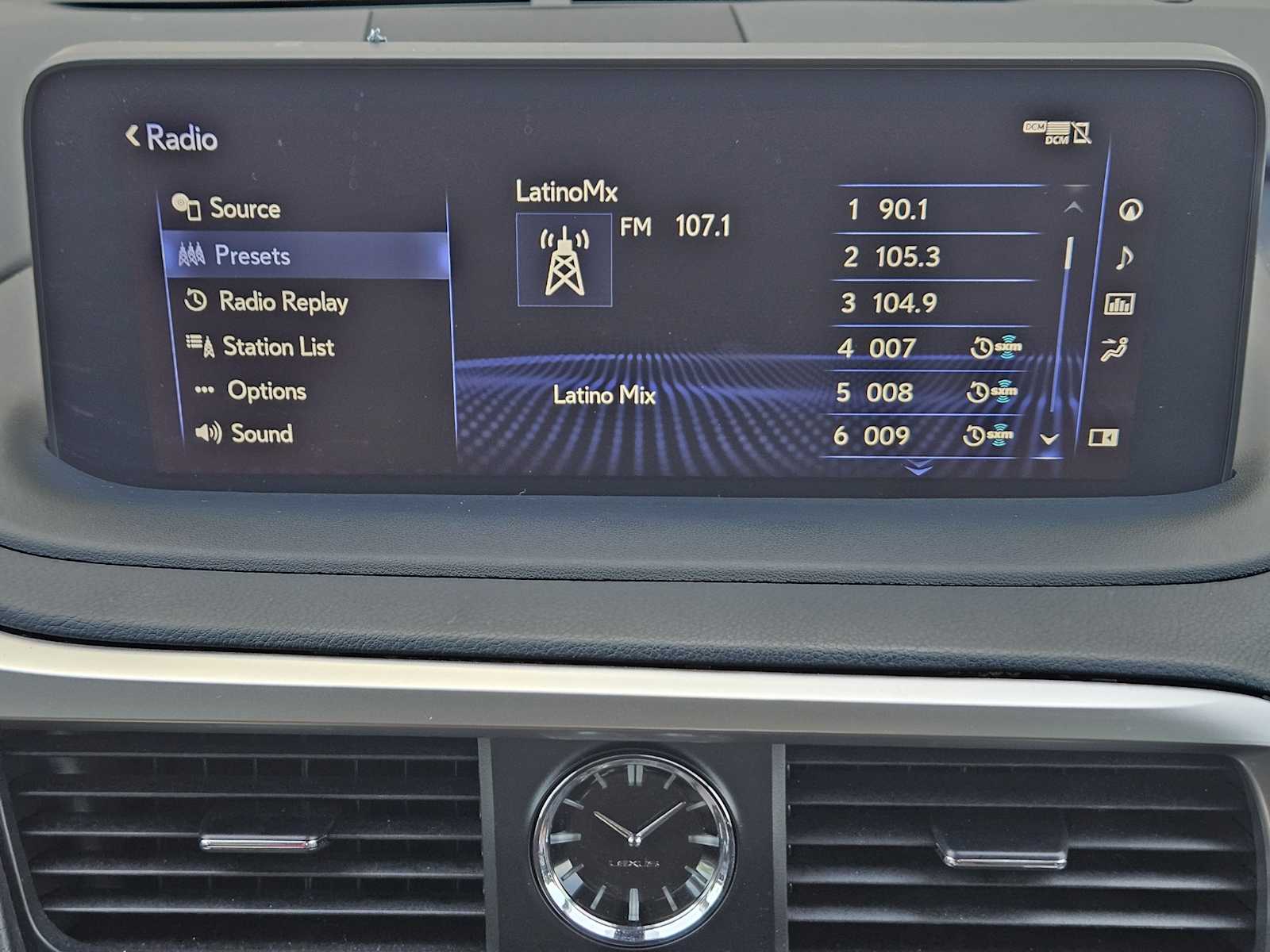2022 Lexus RX 350 photo 11
