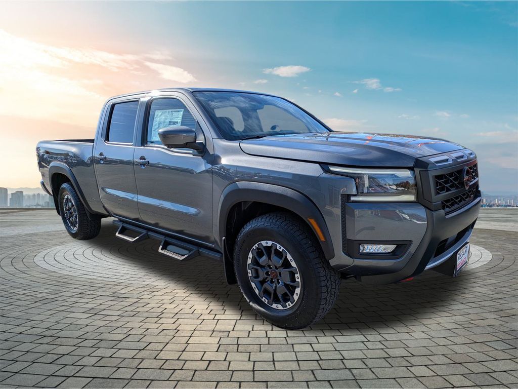 2026 Nissan Frontier PRO-4X's photo