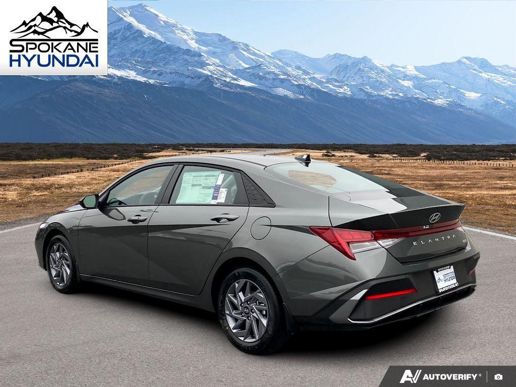 2026 Hyundai Elantra Hybrid Blue photo 3