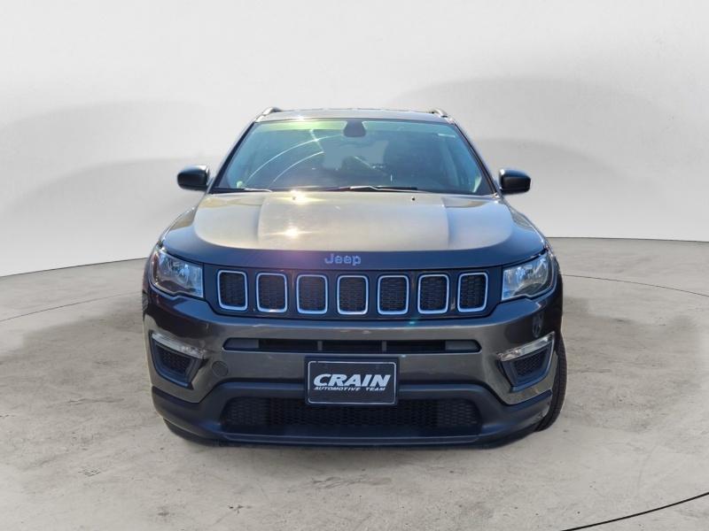2018 Jeep Compass Sport photo 3