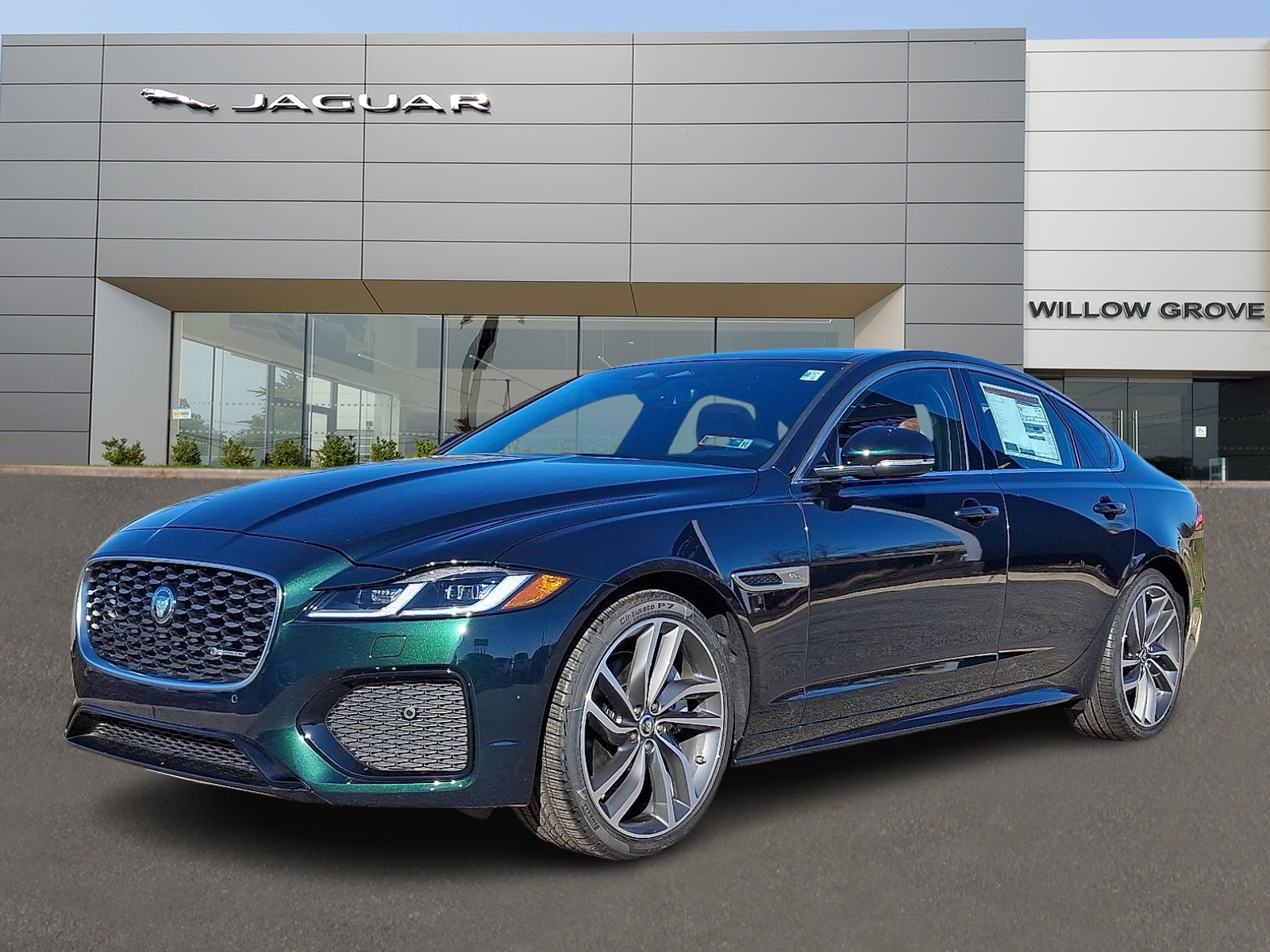 2024 Jaguar XF R-Dynamic SE's photo