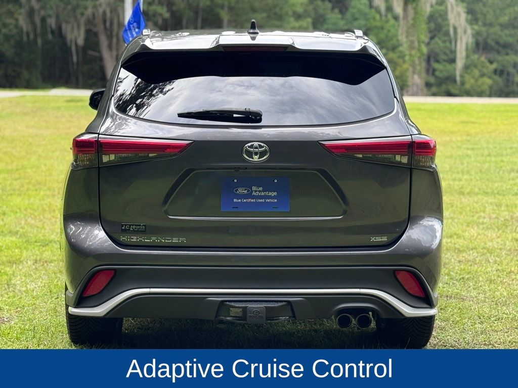 2022 Toyota Highlander XSE photo 4