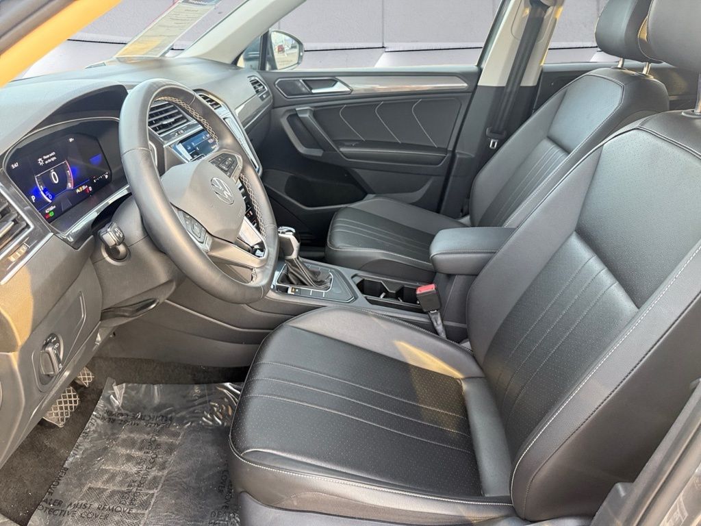 2024 Volkswagen Tiguan SE Wolfsburg Edition photo 8