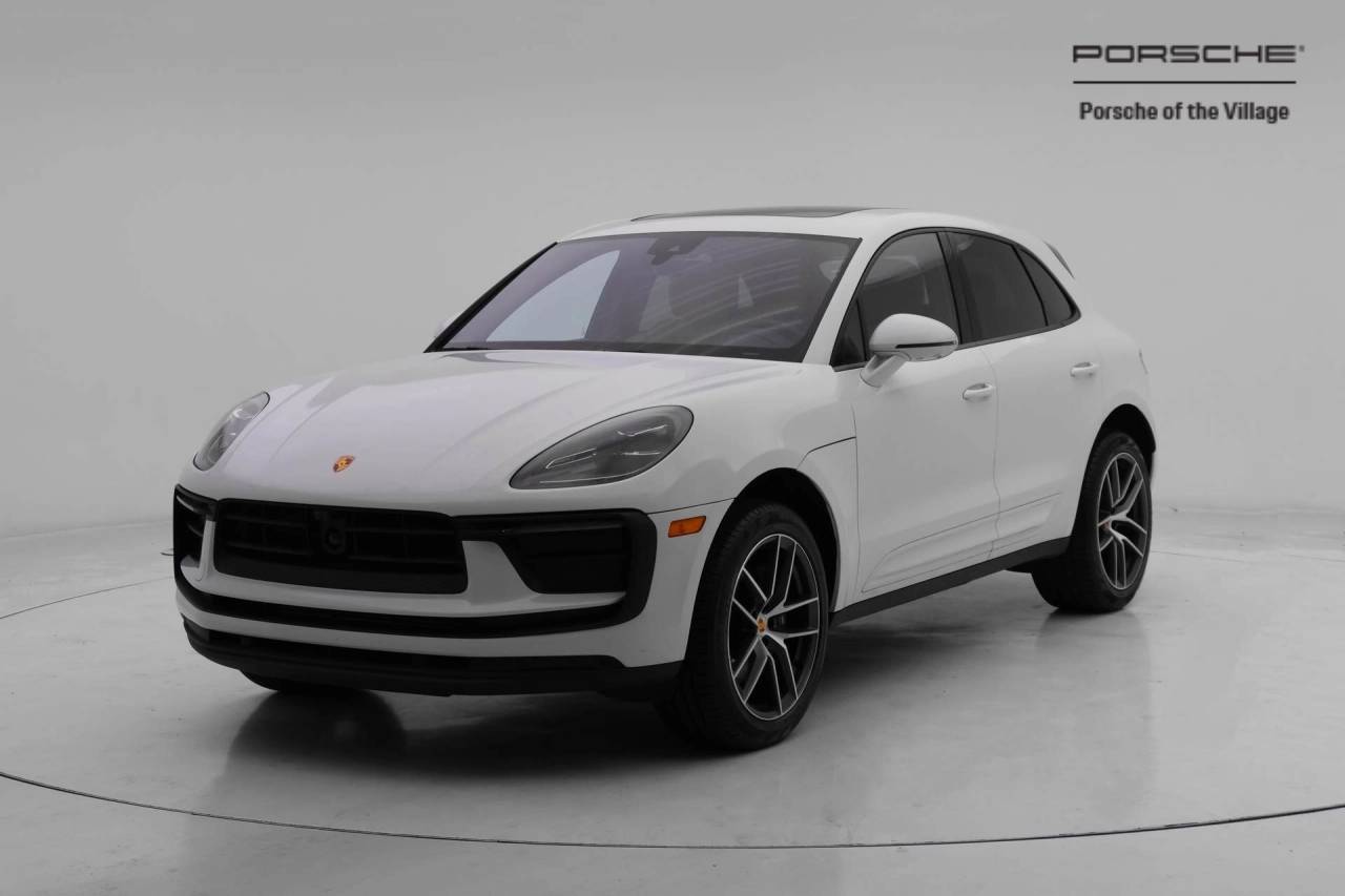 2025 Porsche Macan