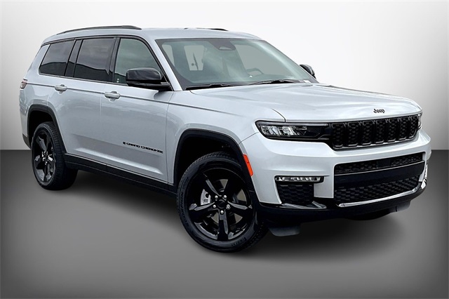 2025 Jeep Grand Cherokee L Limited's photo