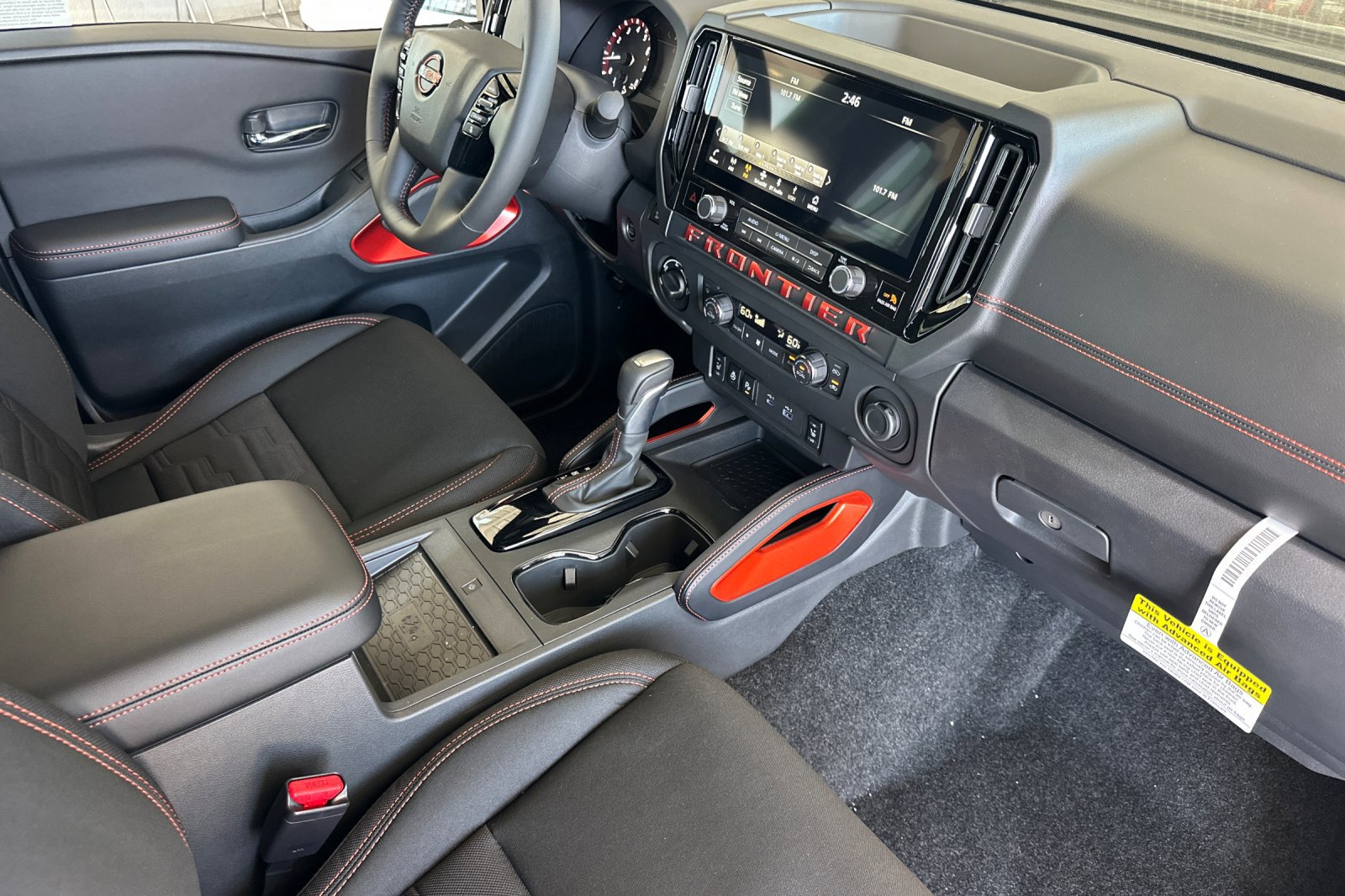 2025 Nissan Frontier Crew Cab PRO-4X photo 15