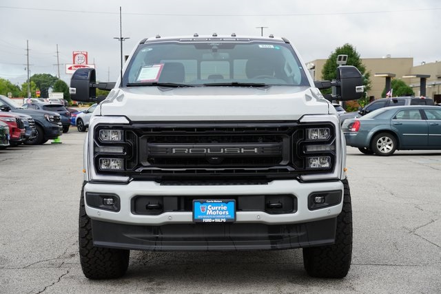 2025 FORD F-250 - Image 32