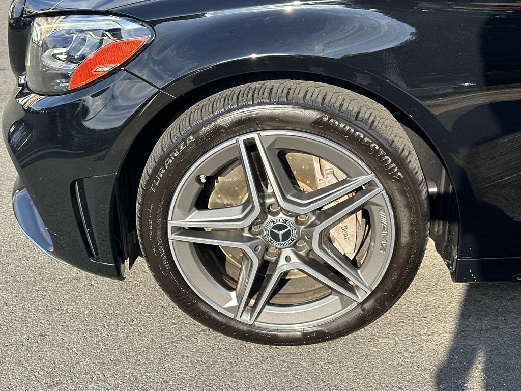 2019 Mercedes Benz C 300 photo 14