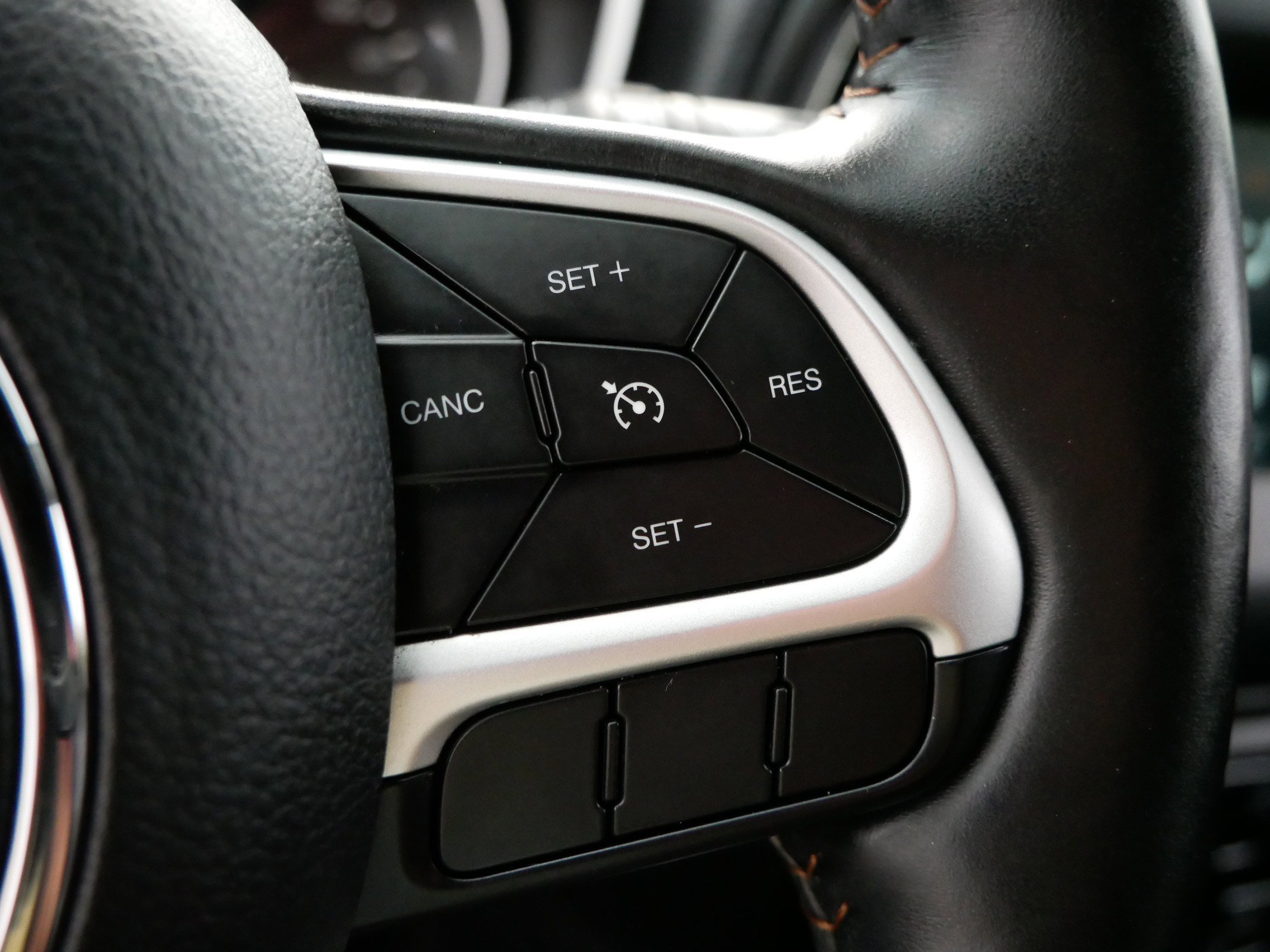 2018 Jeep Compass Latitude photo 25