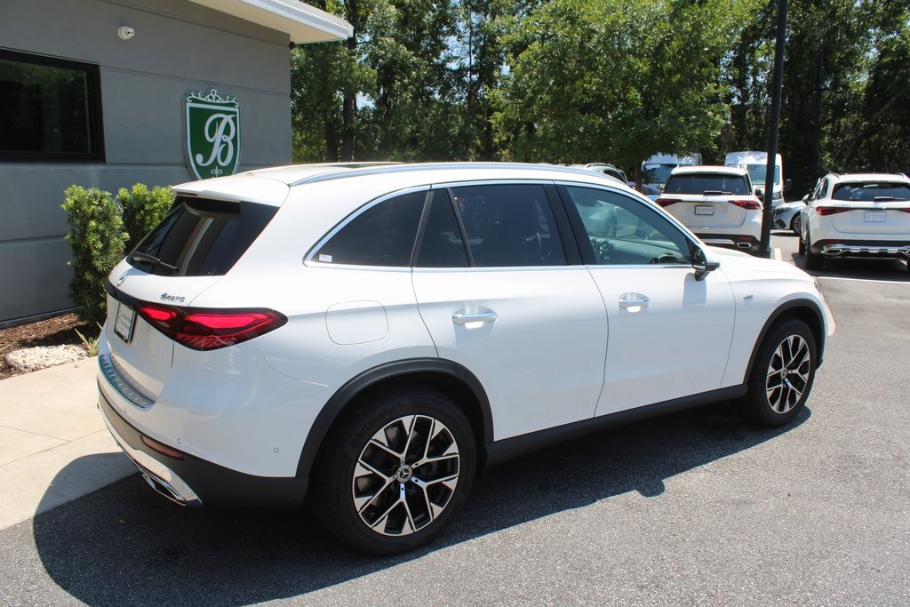 2025 Mercedes Benz GLC 350e 4MATIC photo 3