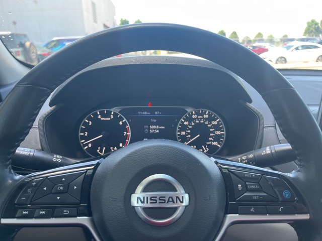 2022 Nissan Altima 2.5 SV photo 12