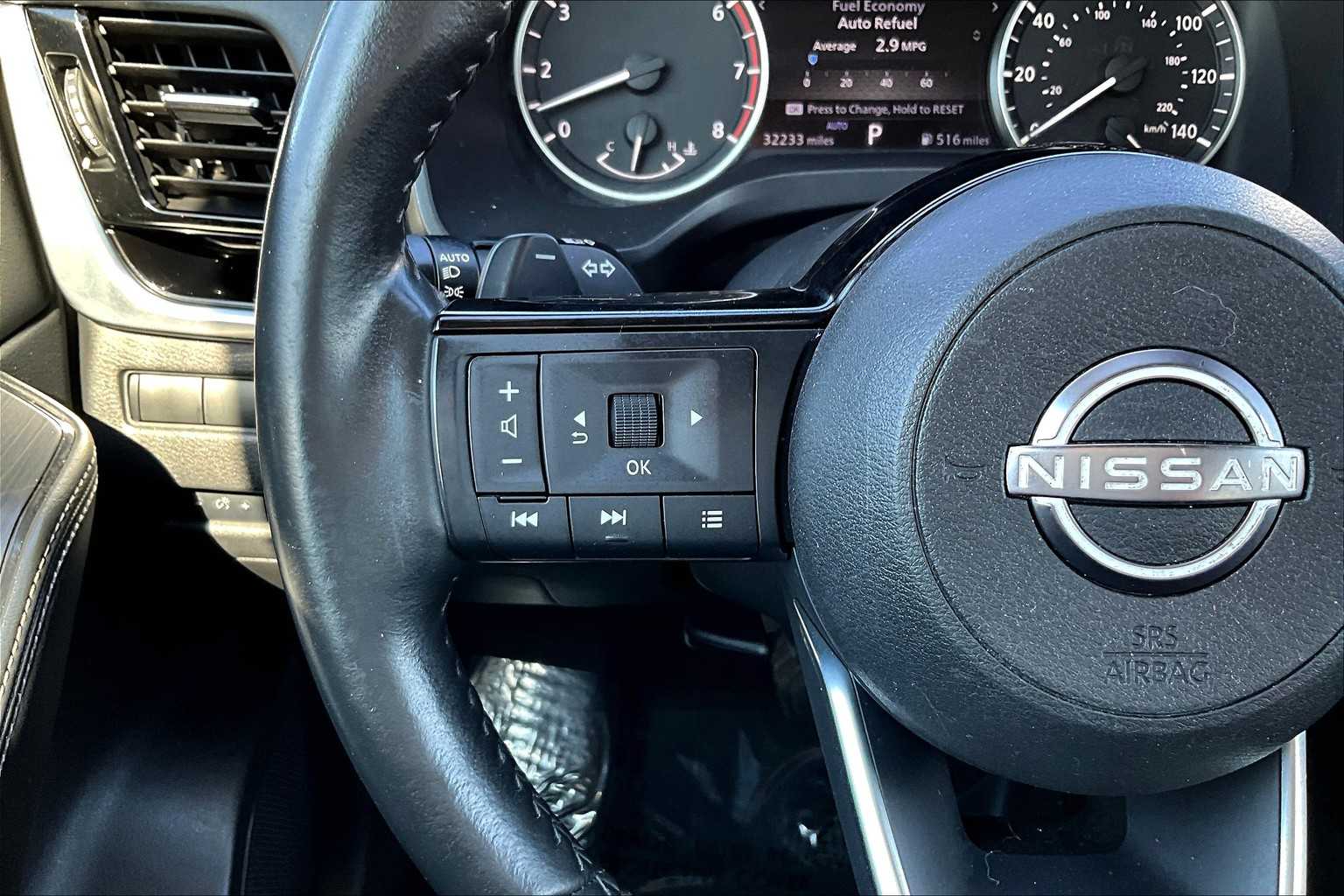 2022 Nissan Rogue SL photo 21