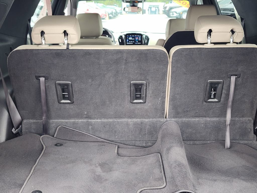 2022 Chevrolet Traverse Leather photo 30