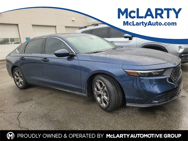 2023 Honda Accord EX's photo