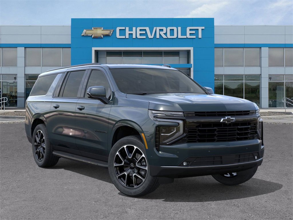 2026 Chevrolet Suburban RST photo 7