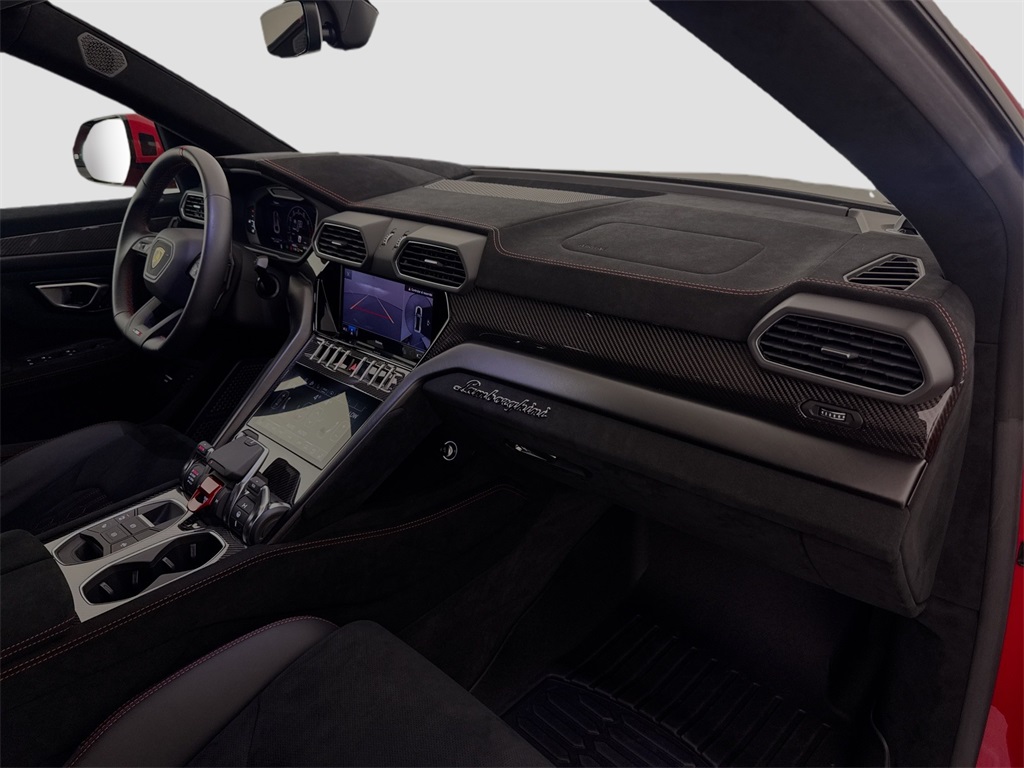 2023 Lamborghini Urus Performante photo 31